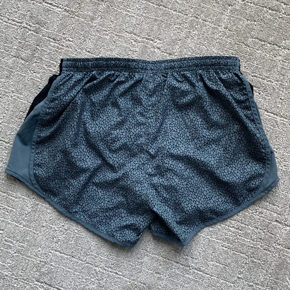 Nike excellent preowned